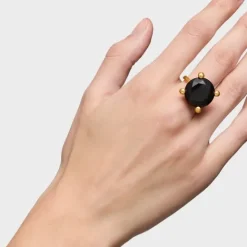 Anillo grande con baño de oro 18 kt sobre plata y ónix Color Black^TOUS Best