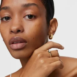 Anillo pequeño con baño de oro 18 kt sobre plata y nácar gris Sugar Party^TOUS