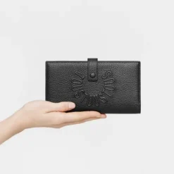 Billetera grande Flap de piel negra Miranda^TOUS New