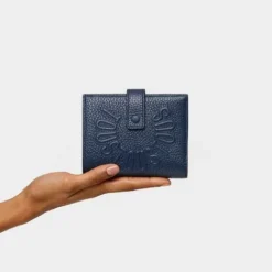 Cartera Flap de piel marino Miranda^TOUS New