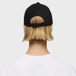 Gorra negra Logo Metal^TOUS Hot