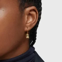 Pendientes aro cortos oso con baño de oro 18 kt sobre plata y cromodiópsido Lligat^TOUS Hot
