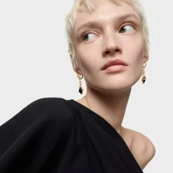 Pendientes de aro largos con baño de oro 18 kt sobre plata y ónix Color Black^TOUS Hot